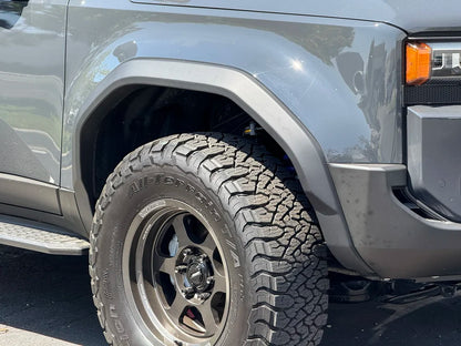 NYTOP フェンダーフレアキット (ランクル250)