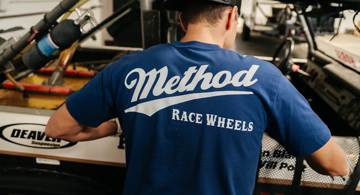 Method Race Wheels Pub Tシャツ Cobalt