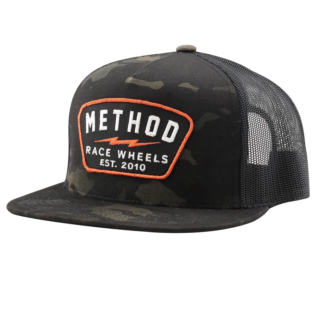 Method メソッド Bolt Patch Trucker Hat Snapback Dark Camo Black