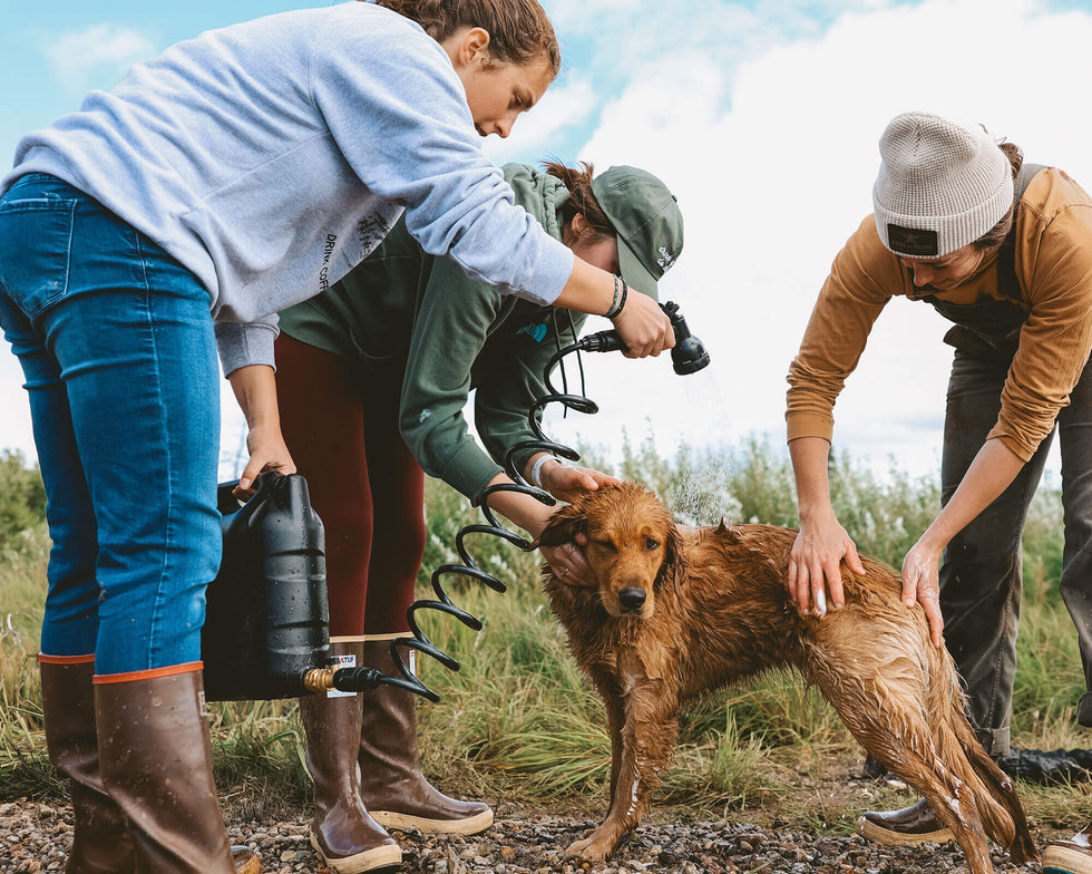WaterPort GoSpout ポータブル アウトドアシャワータンク 2Gal (7.57L)