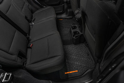Flex Tread JL4ドア専用 フロアマット (フロント&リア) | MOJAVE ロゴ入り