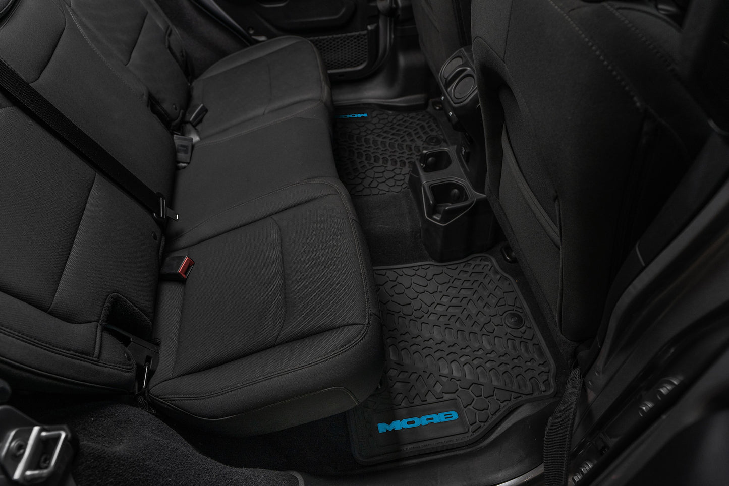 Flex Tread JL4ドア専用 フロアマット (フロント&リア) | MOAB ロゴ入り