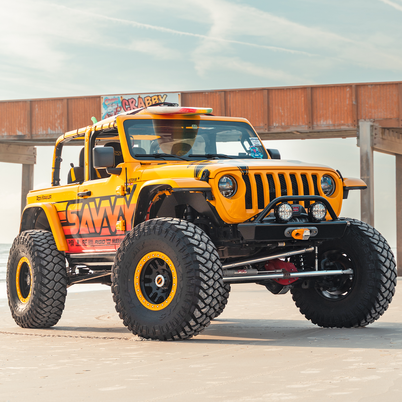 SAVVY OFFROAD サヴィーオフロード レガシー6061 フープ付 アルミニウム フロントバンパー (JL/JT)