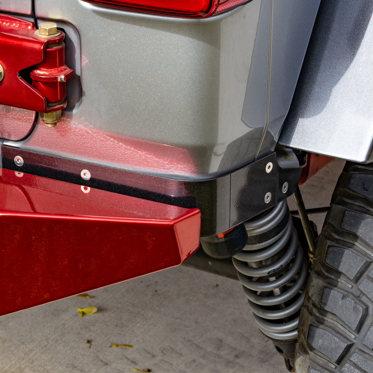 SAVVY OFFROAD サヴィーオフロード リアトリムキット、コーナーガード (JL)