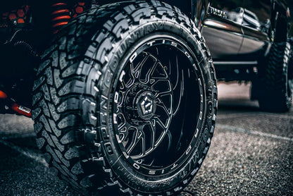 TIS Offroad Wheels TIS オフロード ホイール 544BM | GLOSS BLACK WITH CNC MILLED ACCENTS