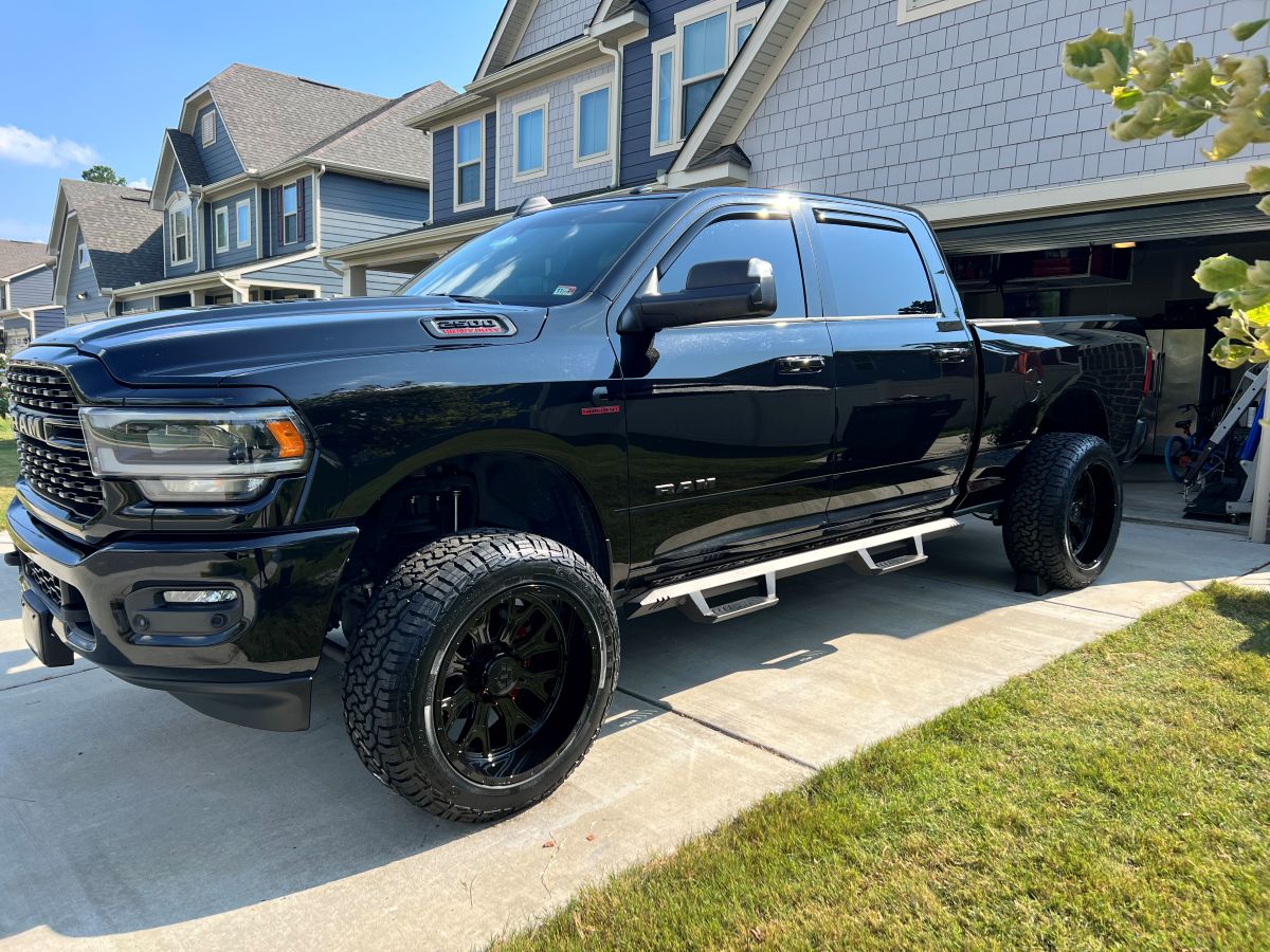 TIS Offroad Wheels TIS オフロード ホイール 560B | GLOSS BLACK