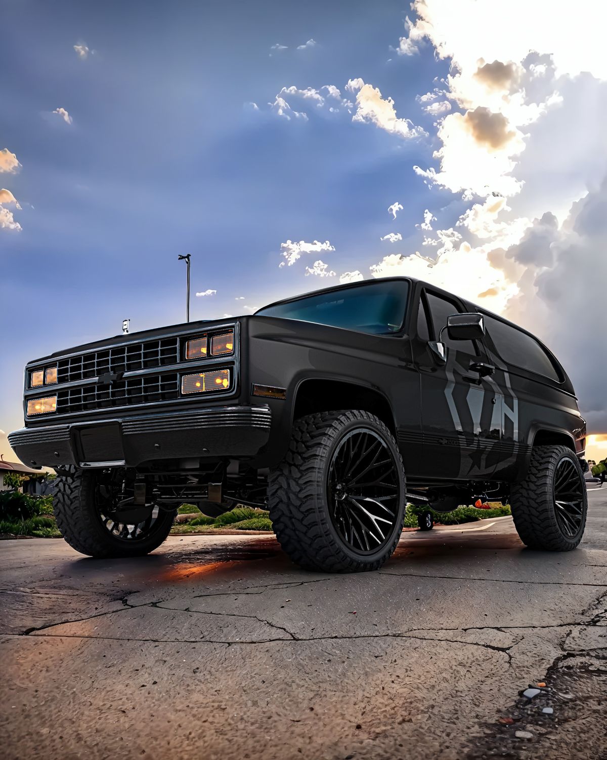 TIS Offroad Wheels TIS オフロード ホイール 566BM | GLOSS BLACK WITH CNC MILLED ACCENTS