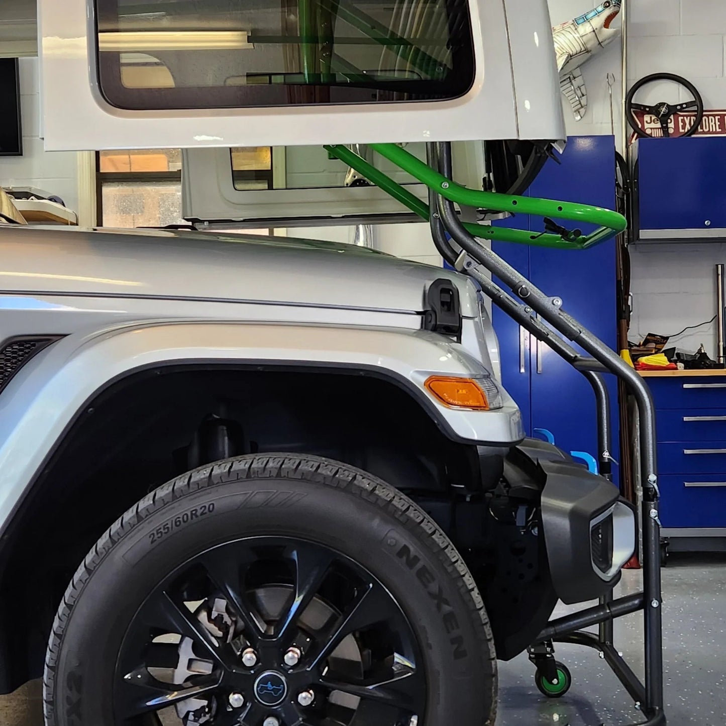 TopLift Pro V2.0 ハードトップ リムーバー＆ストレージツール (Jeep Wrangler / Ford Bronco用)