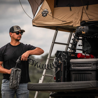 WaterPort ウィークエンダー アウトドアシャワータンク 8Gal (30.3L)