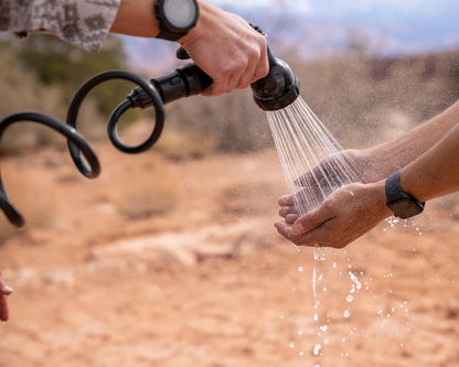 WaterPort ウィークエンダー アウトドアシャワータンク 8Gal (30.3L)