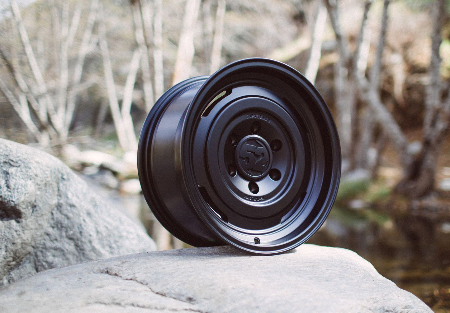 fifteen52 ANALOG HD | ASPHALT BLACK