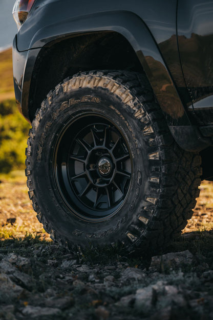 BLACK RHINO ブラックライノ ホイール BR021 MONDO | MATTE BLACK W/ GLOSS BLACK LIP