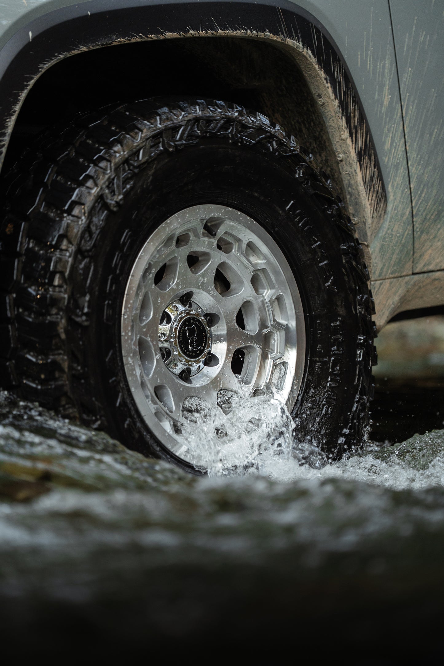 BLACK RHINO ブラックライノ ホイール BR026 CONGO | GLOSS SILVER W/ MACHINED FACE