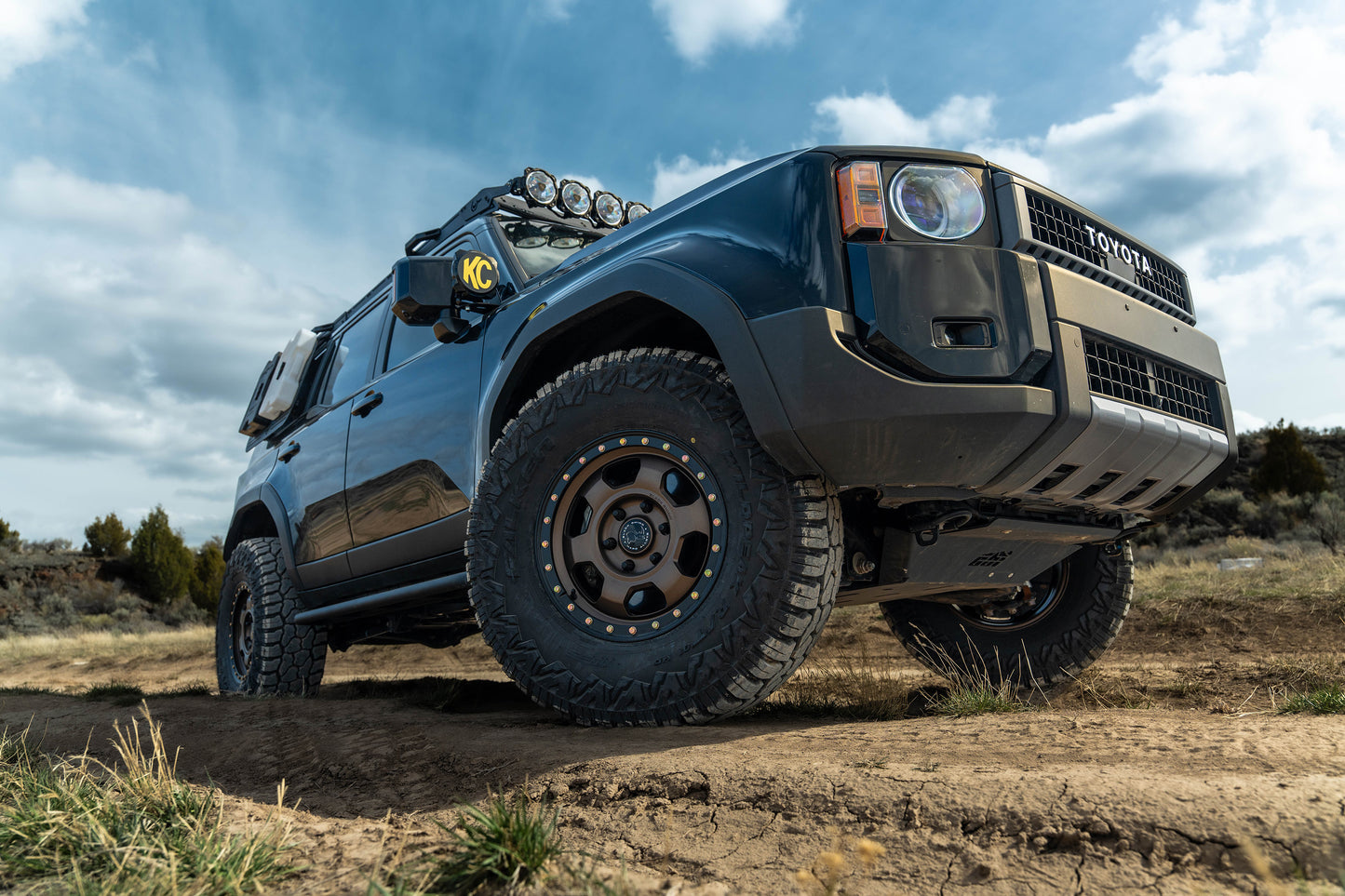 BLACK RHINO ブラックライノ ホイール BR029 TROOPER | BURNT BRONZE W/ MATTE BLACK LIP