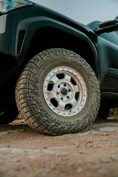 BLACK RHINO ブラックライノ ホイール BR029 TROOPER | GLOSS SILVER W/ MACHINED FACE