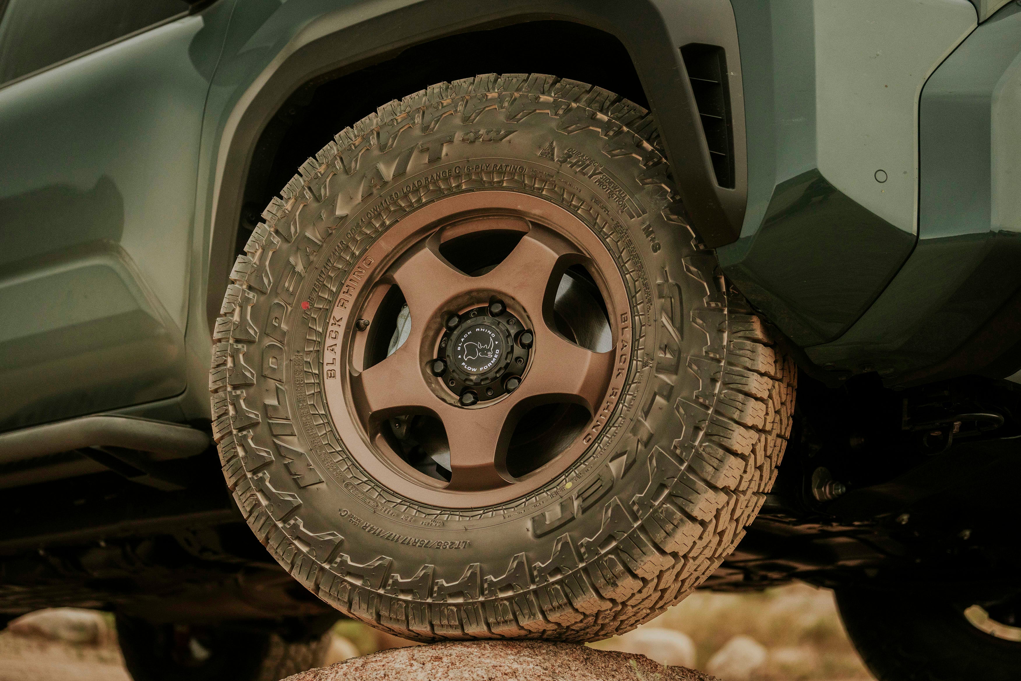 BLACK RHINO ブラックライノ ホイール BR031 SOL | BURNT BRONZE