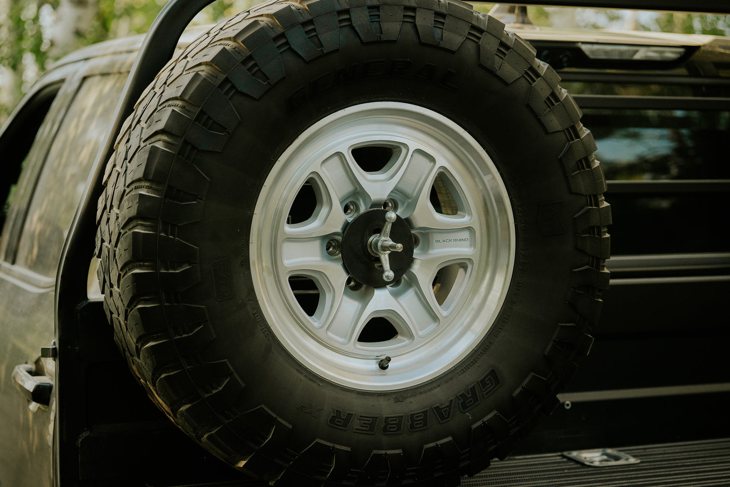 BLACK RHINO ブラックライノ ホイール BR032 ECHO | GLOSS SILVER W/ MACHINED FACE