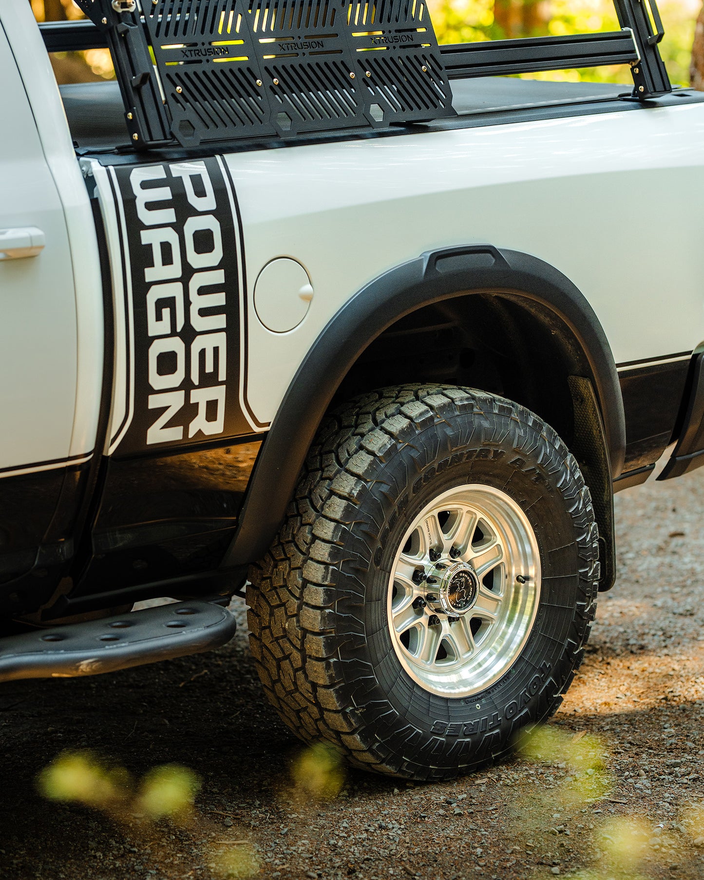 BLACK RHINO ブラックライノ ホイール BR032 ECHO | GLOSS SILVER W/ MACHINED FACE