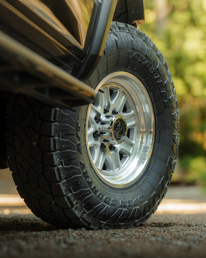 BLACK RHINO ブラックライノ ホイール BR032 ECHO | GLOSS SILVER W/ MACHINED FACE