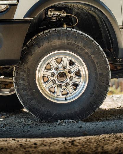 BLACK RHINO ブラックライノ ホイール BR032 ECHO | GLOSS SILVER W/ MACHINED FACE