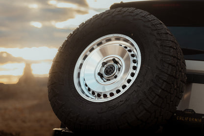 BLACK RHINO ブラックライノ ホイール BR036 BASIN | GLOSS SILVER W/ MACHINED FACE