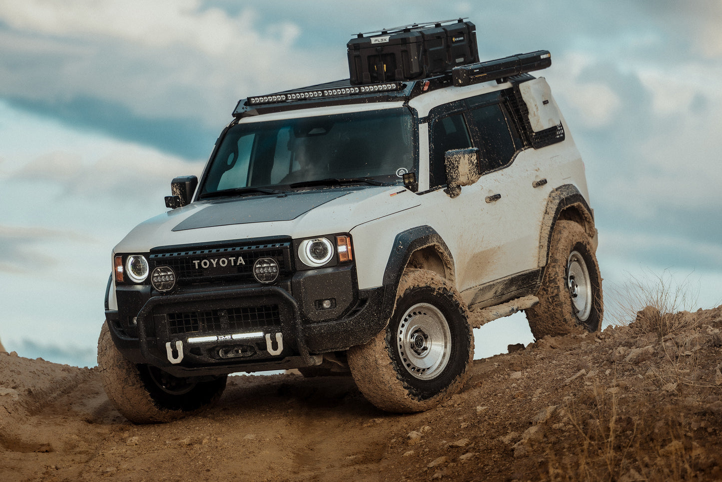 BLACK RHINO ブラックライノ ホイール BR036 BASIN | GLOSS SILVER W/ MACHINED FACE