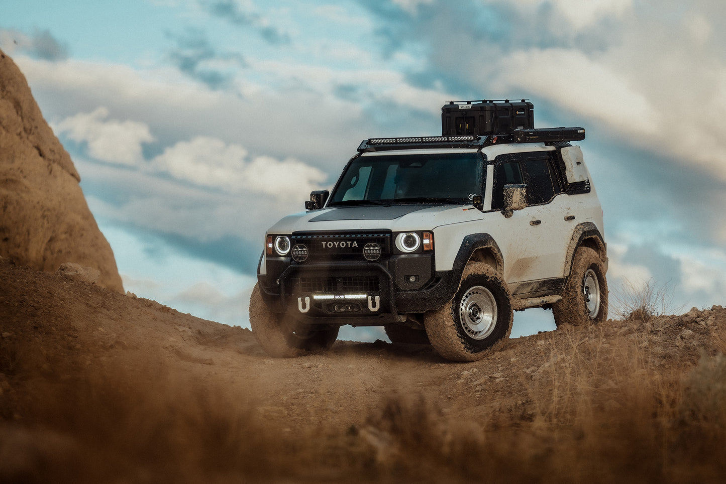 BLACK RHINO ブラックライノ ホイール BR036 BASIN | GLOSS SILVER W/ MACHINED FACE