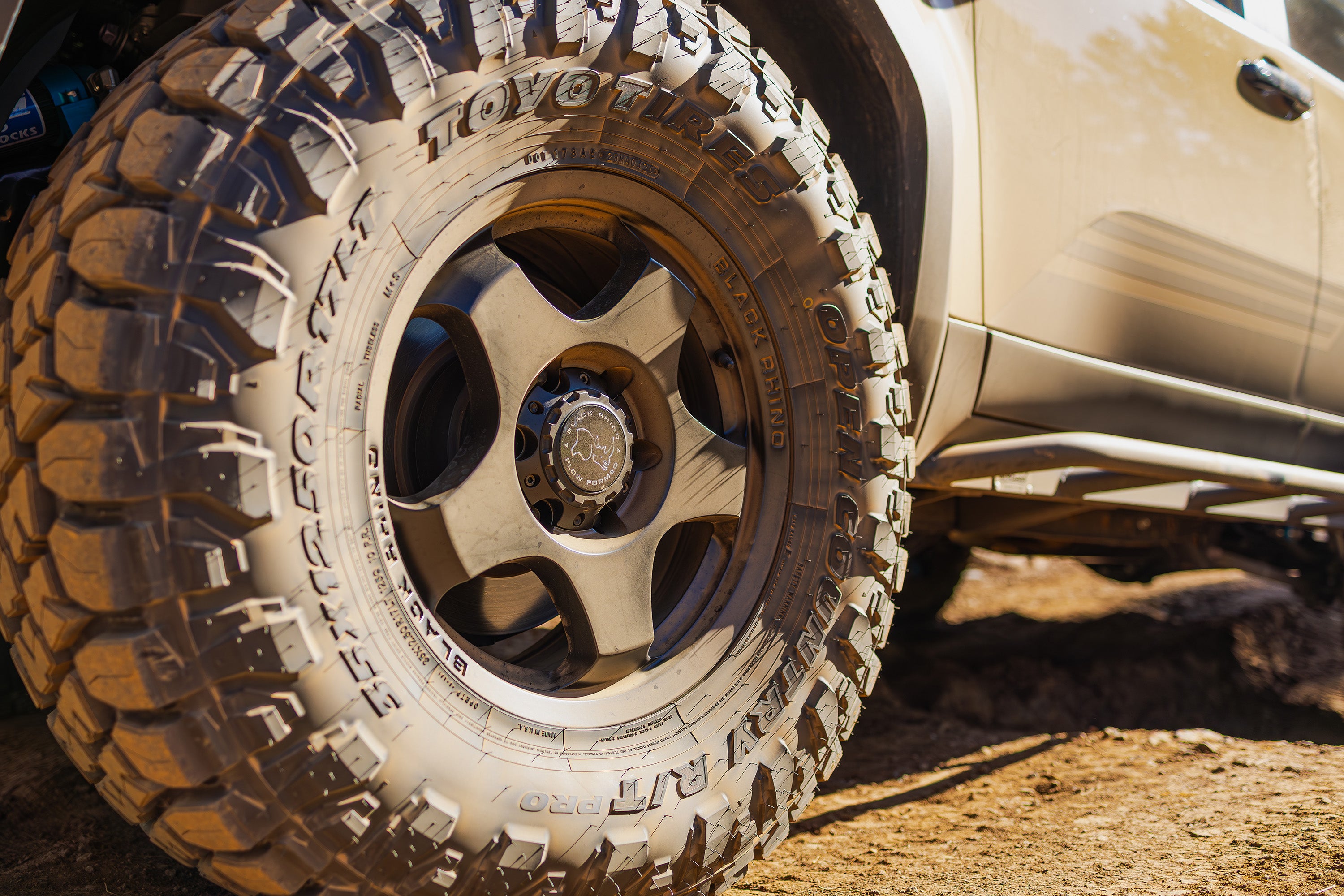 [INTERCO TIRE インターコタイヤ]タイヤ4本 super swamper スーパースワンパー TrXuS STS-Bias トラクサス バイアス 39.5x15/20LT /STS-40 INTERCO TIRE インターコタイヤ]タイヤ4本 super swamper スーパー