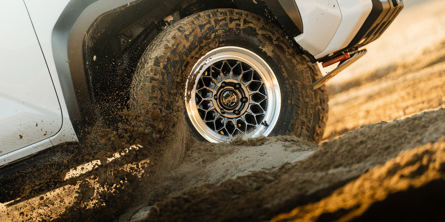 BLACK RHINO ブラックライノ ホイール BR034 GRAZ | GLOSS GUNMETAL W/ MACHINED LIP