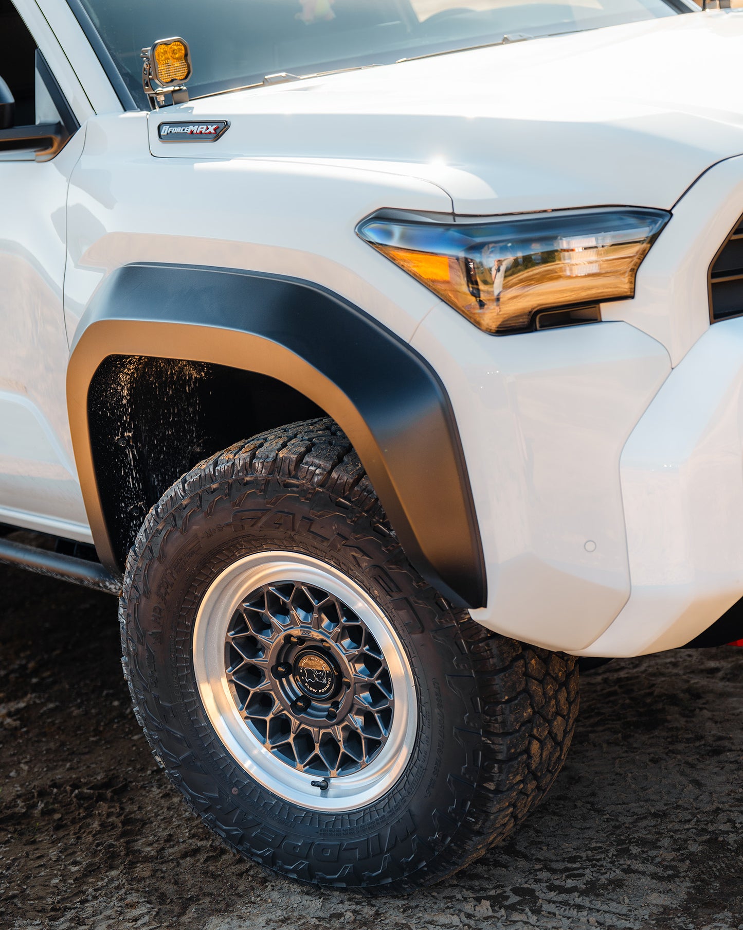 BLACK RHINO ブラックライノ ホイール BR034 GRAZ | GLOSS GUNMETAL W/ MACHINED LIP