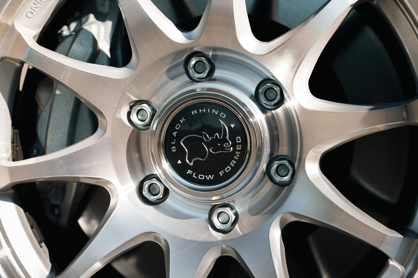 BLACK RHINO ブラックライノ ホイール BR038 RONIN | GLOSS SILVER W/ MACHINED FACE