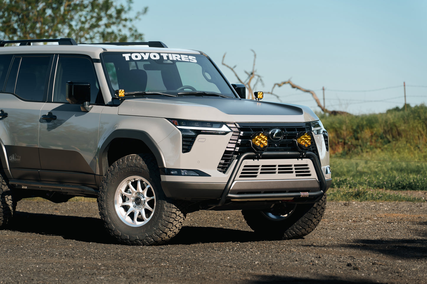 BLACK RHINO ブラックライノ ホイール BR038 RONIN | GLOSS SILVER W/ MACHINED FACE