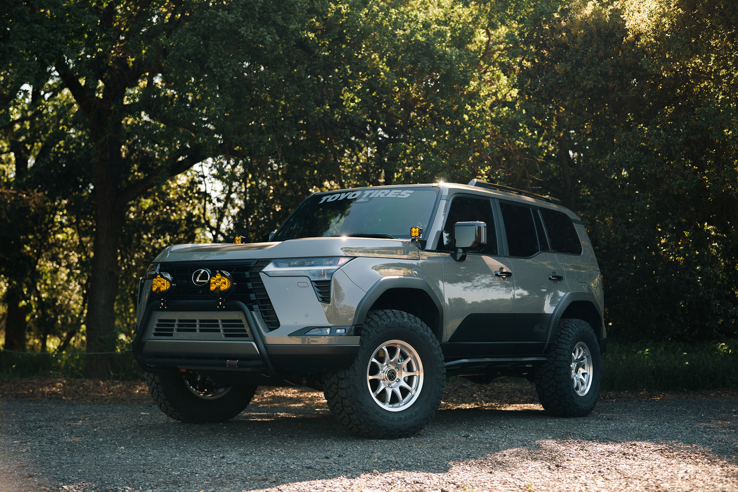 BLACK RHINO ブラックライノ ホイール BR038 RONIN | GLOSS SILVER W/ MACHINED FACE
