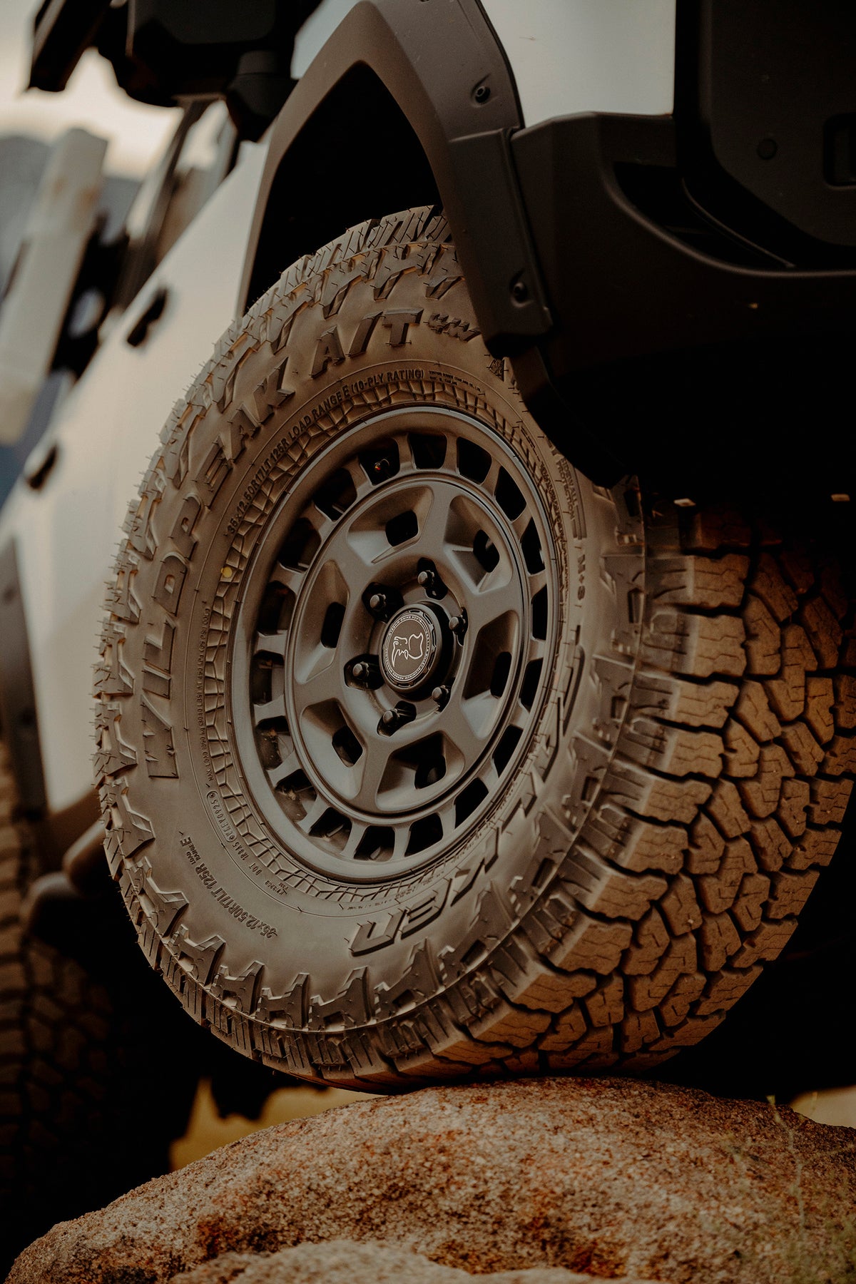 BLACK RHINO ブラックライノ ホイール BR405 ROVER | MATTE BLACK W/ GLOSS BLACK LIP