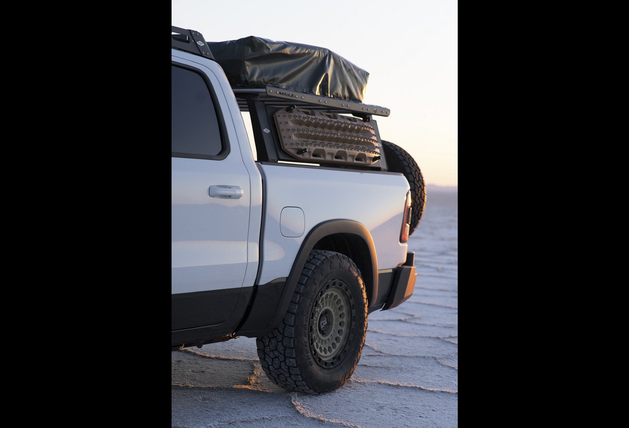 BLACK RHINO ブラックライノ ホイール SENTINEL | DESERT SAND W