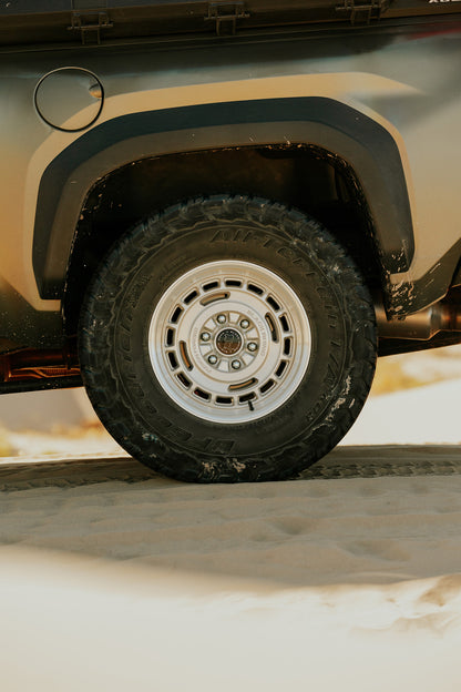 BLACK RHINO ブラックライノ ホイール BR600 VAGABOND | GLOSS SILVER W/ MACHINED FACE