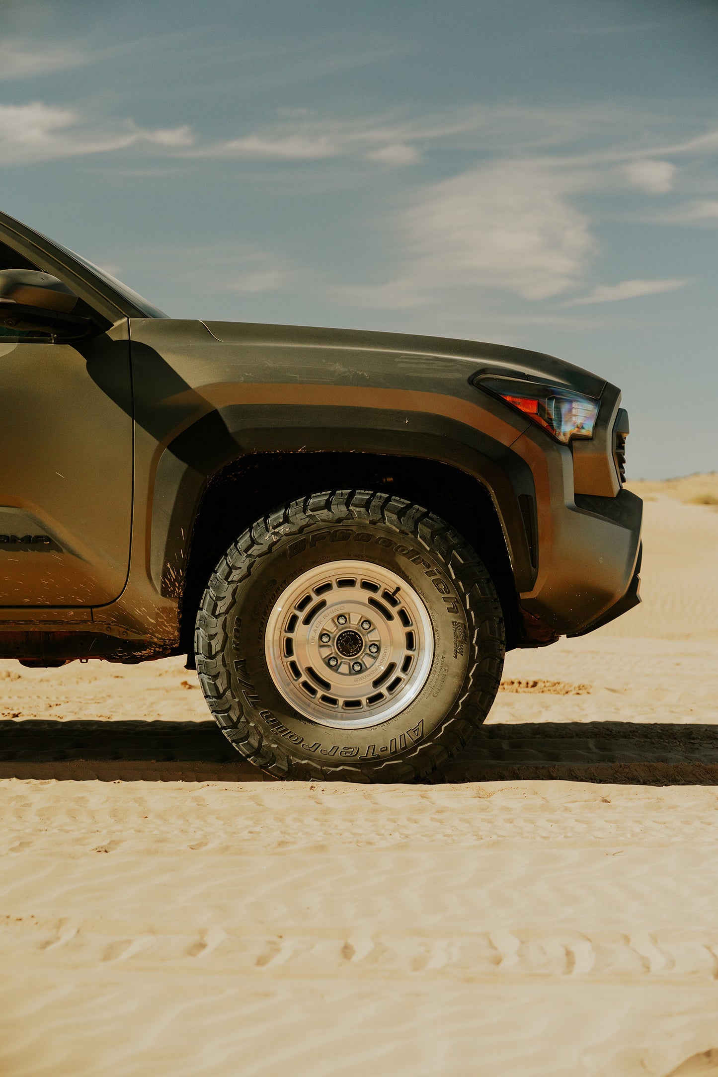 BLACK RHINO ブラックライノ ホイール BR600 VAGABOND | GLOSS SILVER W/ MACHINED FACE