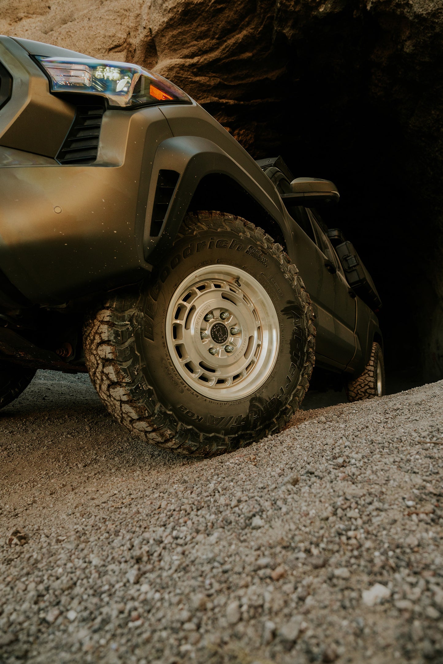 BLACK RHINO ブラックライノ ホイール BR600 VAGABOND | GLOSS SILVER W/ MACHINED FACE