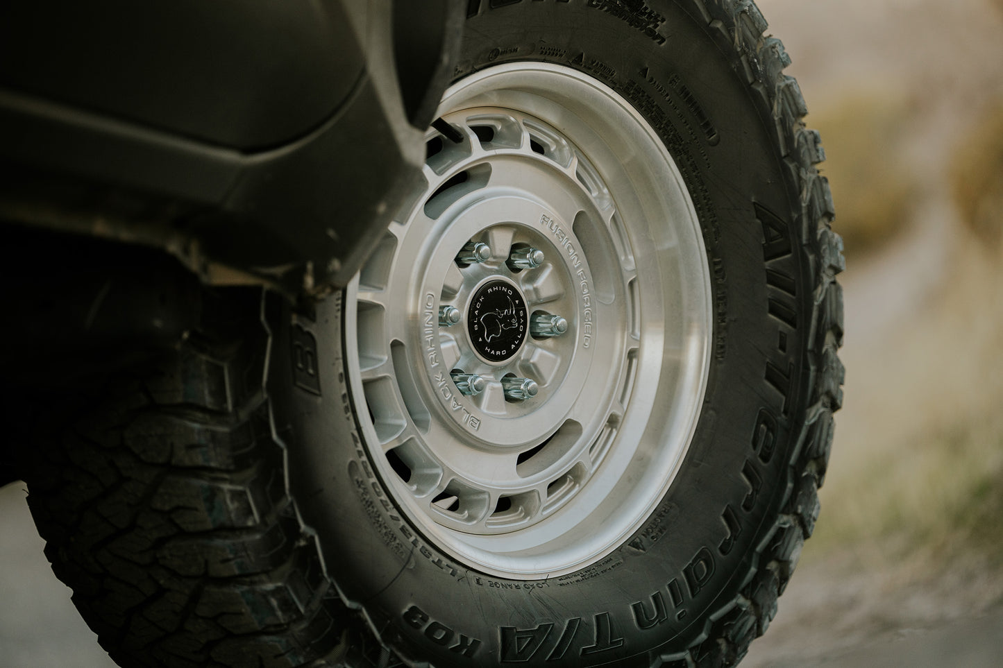 BLACK RHINO ブラックライノ ホイール BR600 VAGABOND | GLOSS SILVER W/ MACHINED FACE