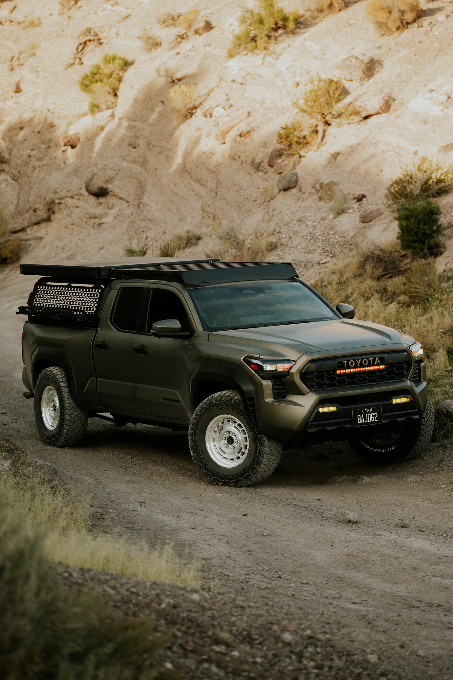 BLACK RHINO ブラックライノ ホイール BR600 VAGABOND | GLOSS SILVER W/ MACHINED FACE