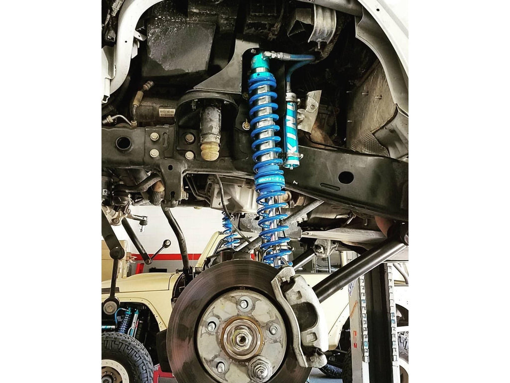 EVO Manufacturing ボルトオン フロントコイルオーバーキット