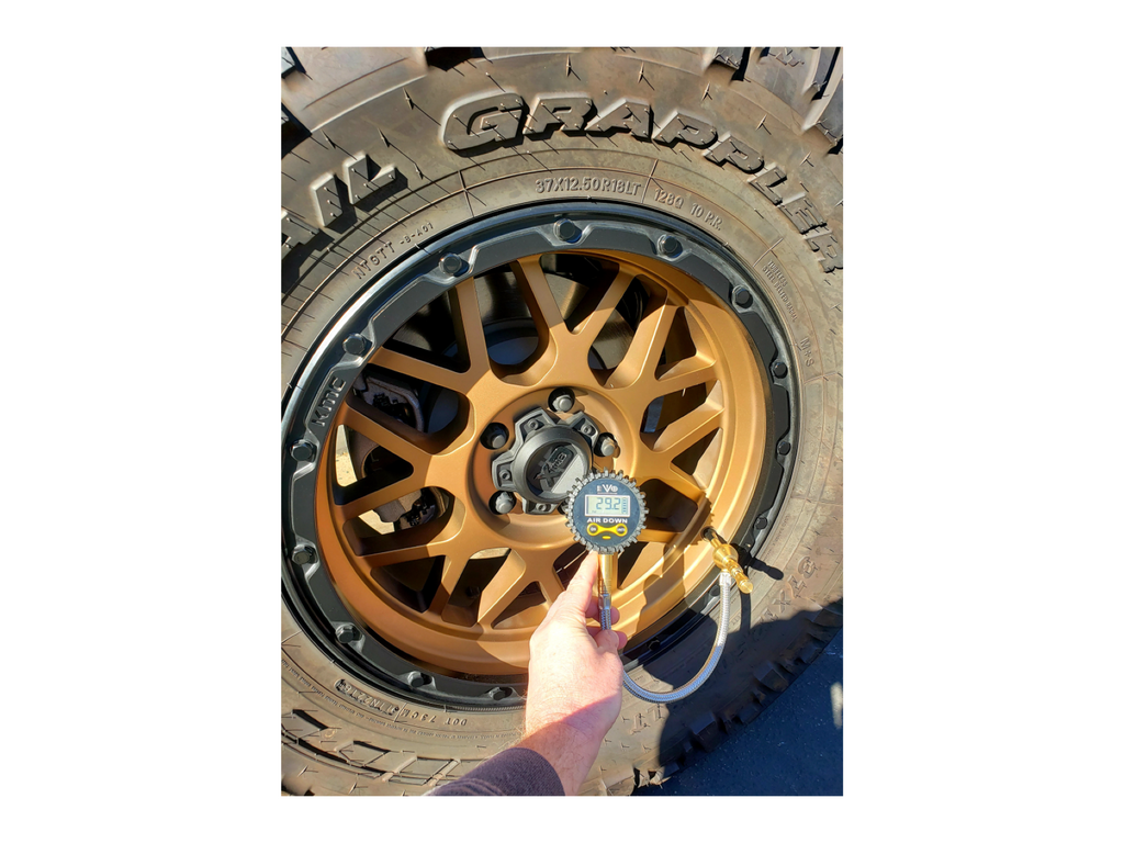EVO Manufacturing  ケース付き タイヤデフレーター