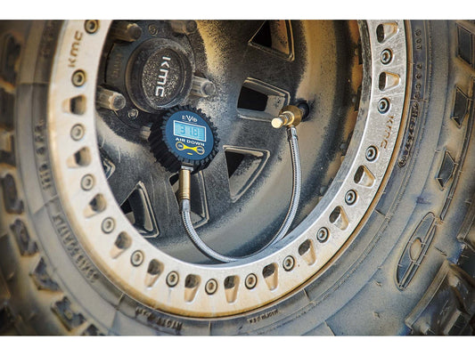 EVO Manufacturing  ケース付き タイヤデフレーター