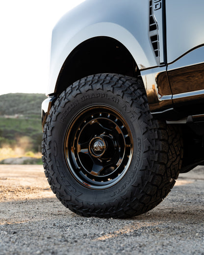 Fuel Off Road フューエルオフロード ホイール FC894 CORE | GLOSS BLACK