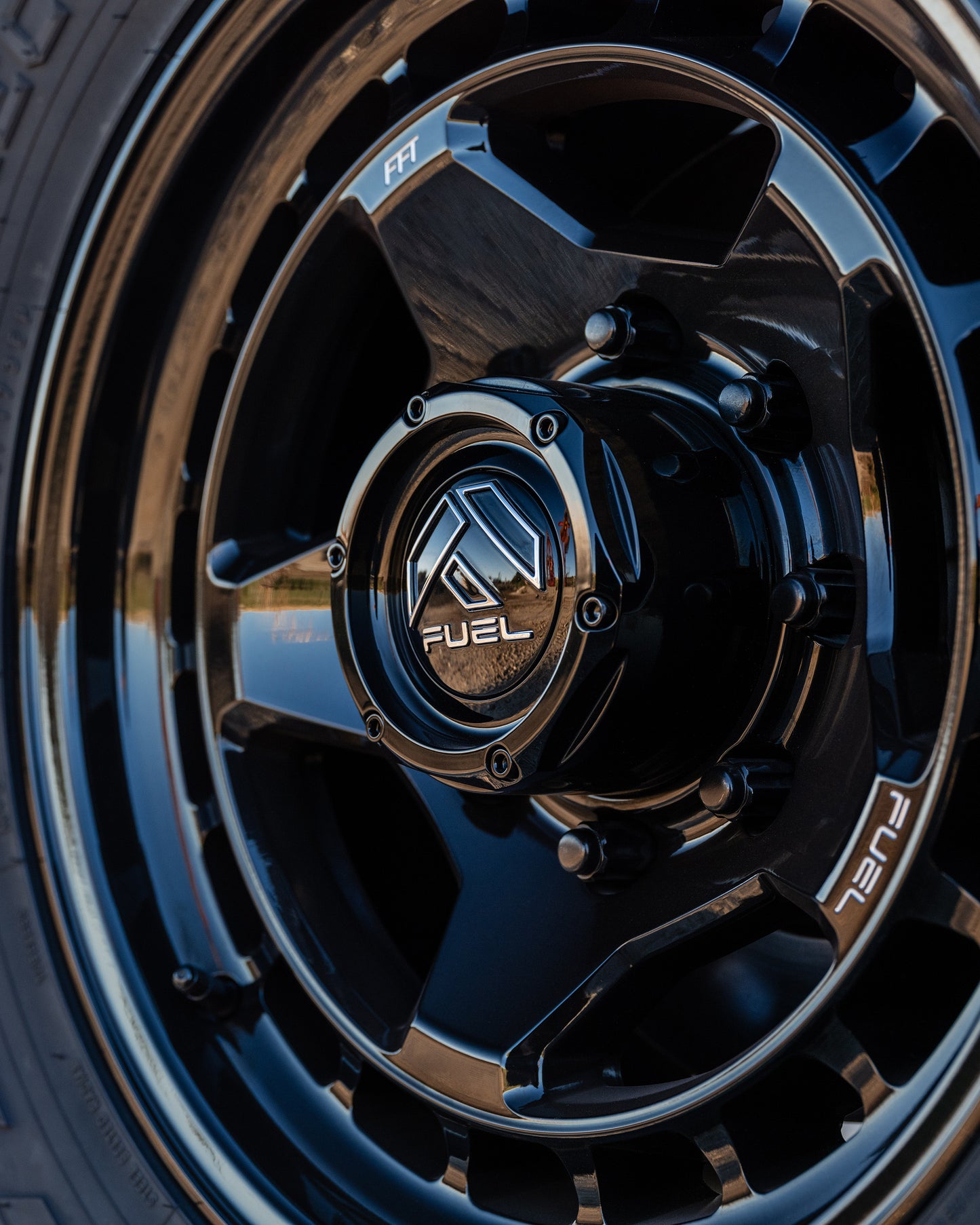 Fuel Off Road フューエルオフロード ホイール FC894 CORE | GLOSS BLACK