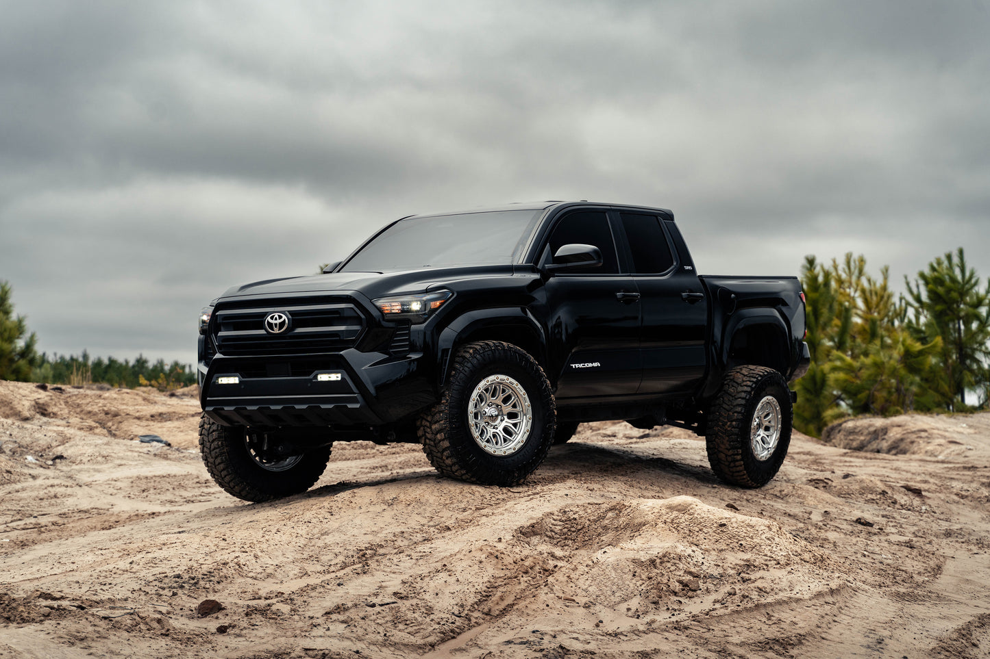 Fuel Off Road フューエルオフロード ホイール FC881 SURGE | GLOSS SILVER W/ MACHINED FACE