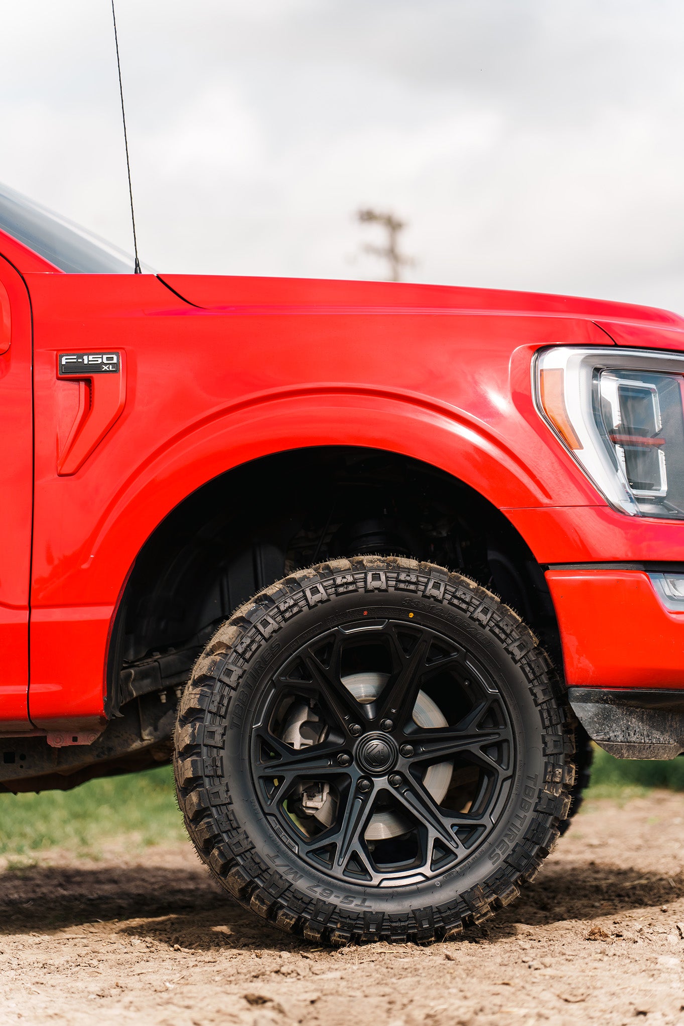 Fuel Off Road フューエルオフロード ホイール FC886 HAMMERHEAD | BLACKOUT