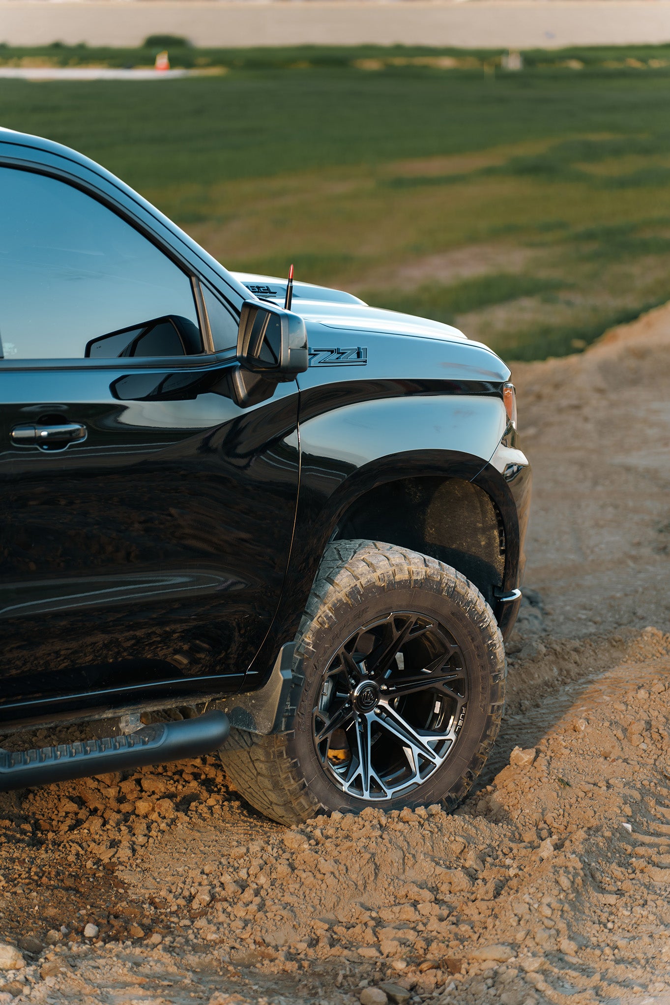 Fuel Off Road フューエルオフロード ホイール FC886 HAMMERHEAD | GLOSS BLACK DARK TINTED CLEAR