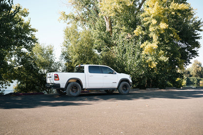 Fuel Off Road フューエルオフロード ホイール FC899 CHISEL | BLACKOUT