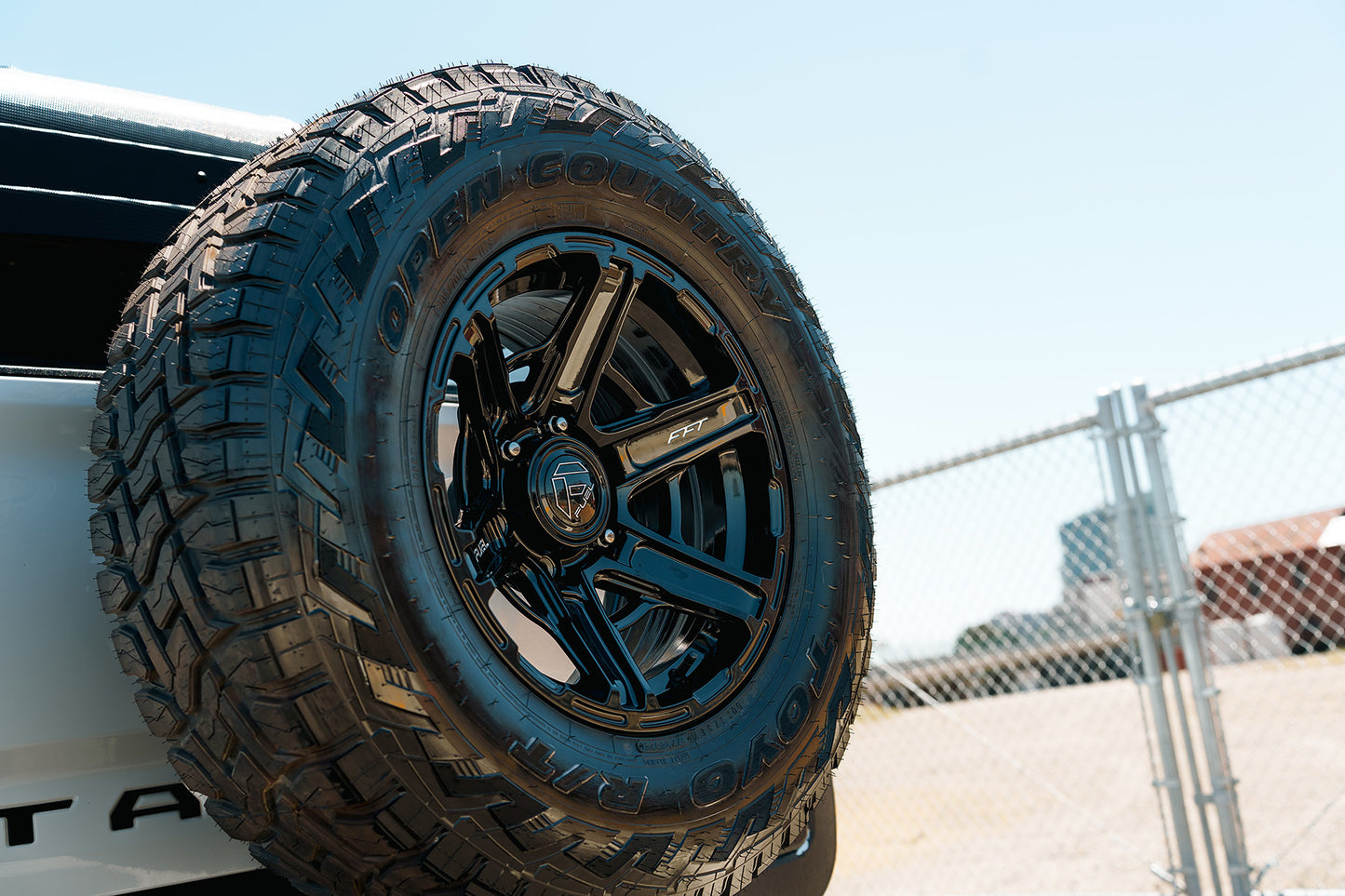 Fuel Off Road フューエルオフロード ホイール FC892 GAMBIT | GLOSS BLACK